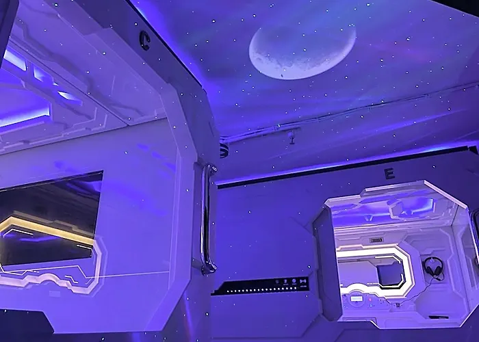 Bmax Spacepods Lapu-Lapu City